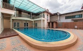 Sea Paradise Hotel Sattahip